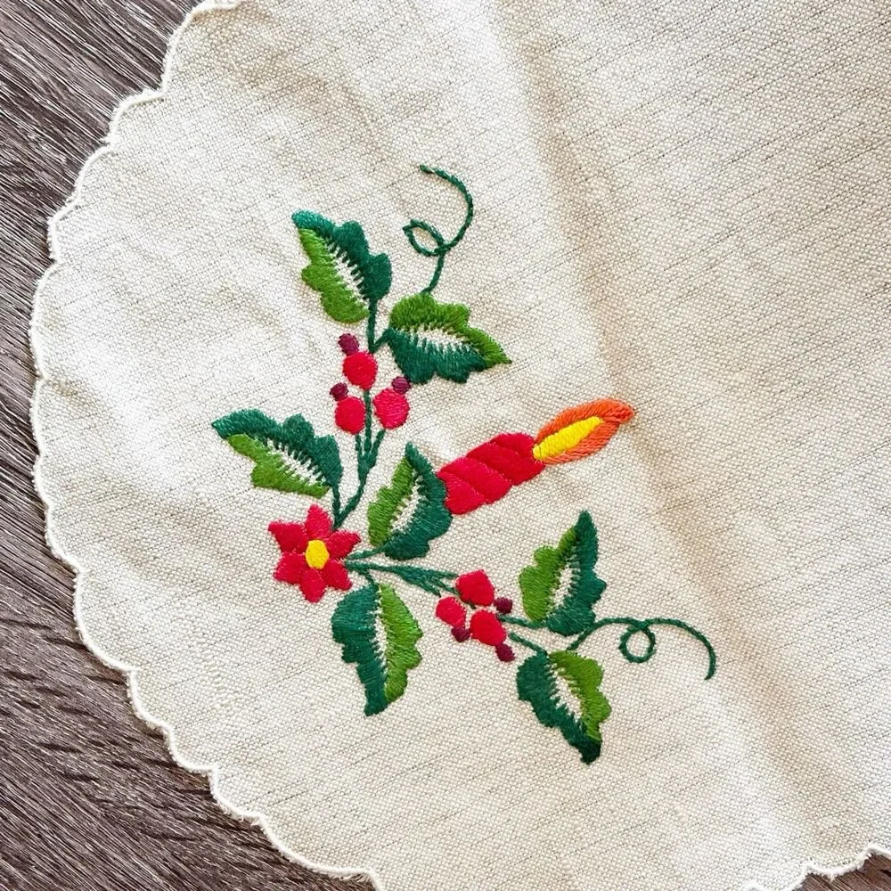 Embroidered Table Runner Dresser Scarf Scalloped Edge Linen Look Christmas Decor